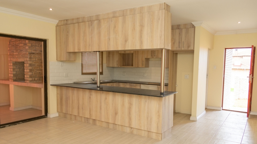 3 Bedroom Property for Sale in Bluewater Bay Eastern Cape